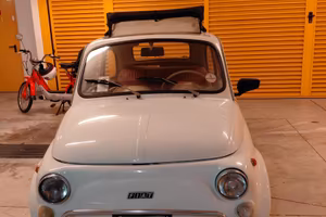 FIAT 500 F ( 8 BULLONI ) AGOSTO 1965