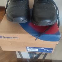 CHAMPION SNEAKERS DA UOMO TG. 40