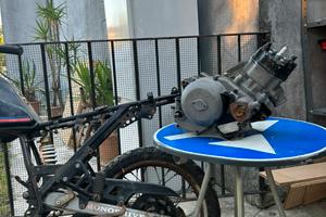 Telaio e motore gilera arizona 125