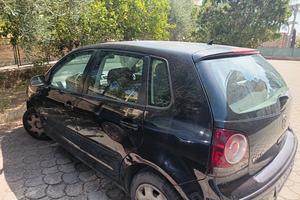 Volkswagen polo 1.4 TDI 2005 da sistemare 