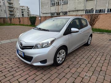 Toyota Yaris 1.4 D 5 porte 1 proprietario neopaten