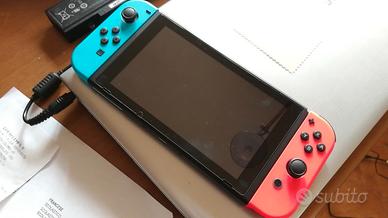 Nintendo Switch V1 + accessori + Animal Crossing