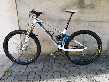 Mondraker superfoxy r