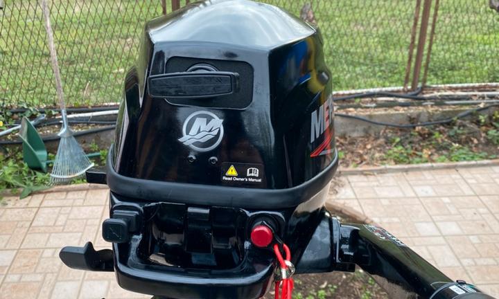 Motore fuoribordo Mercury 3,5 cv 2024