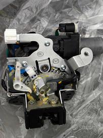 Serratura Mazda CX-30