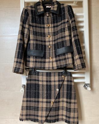 Completo tailleur gonna e giaccia LiuJo taglia 40
