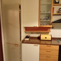 cucina completa con elettrodomestici quasi nuovi