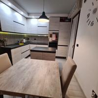 Trilocale arredato classe A1 - Posto auto doppio