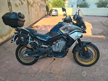 mt 800