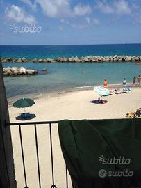 Splendida casa sul mare con terrazzo