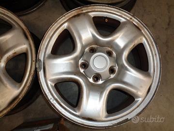 CERCHI IN FERRO PER RAV4 16 X 7 POLLICI 2003