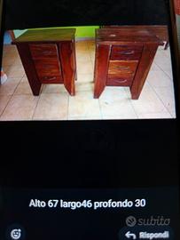 comodini in vero legno