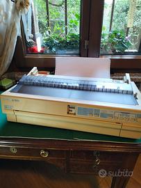 Stampante a 24 aghi x modulo continuo