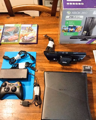 Xbox 360 250GB + Kinect + Giochi