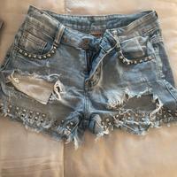 Short jeans