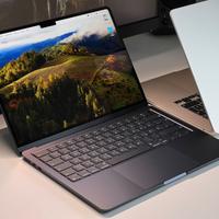 Macbook Air M2 M3 zona parioli