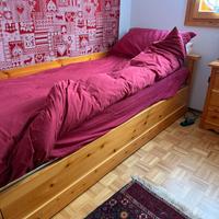 Letti singoli in legno abete rustico