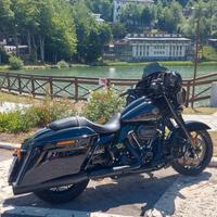 Harley Davidson Street Glide Special black3.900 km