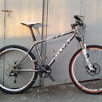 MTB Lee Cougan TITANIO 26" misura 17,5