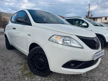 LANCIA YPSILON 1.2 69 CV 5 porte S&S Elefantino Bl