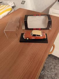 Automodello Citroen DS 19 marca RIO sc.1:43