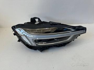 Faro destro Volvo XC60 2.0 Turbo