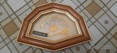 Quadretto on legno ed argento con ventaglio.