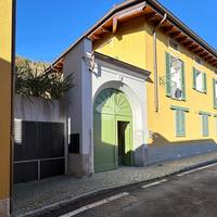3 LOCALI A AIRUNO