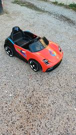 Macchina elettrica per bambini