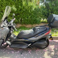 Yamaha X-Max 300 - 2022