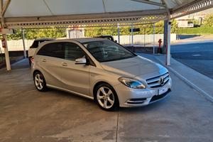 Mercedes-benz B 180 CDI BlueEFFICIENCY Premium