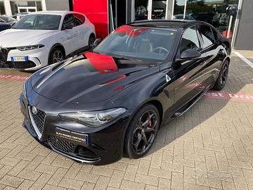 Alfa Romeo Giulia 2.9 V6 Bi-Turbo Quadrifoglio
