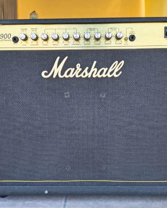 Marshall JCM 900 amplificatore per chitarra