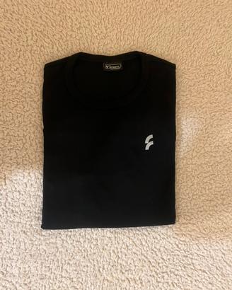 T-shirt nera Freddy - Taglia M