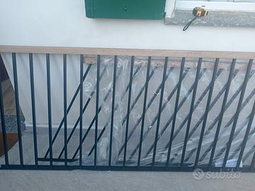 Ringhiera per la scala 2m è balcone