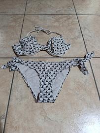 costume 