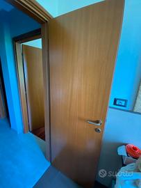 porte interne in legno laminato effetto noce