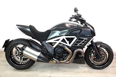 Ducati diavel amg 1200 anno 2012 km 6.939