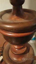 Lampada da tavolo o da terra