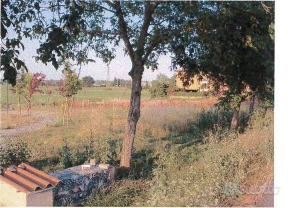 Immobile in asta di 5760 m² a Piacenza - Vista 2