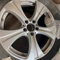 Treni gomme e cerchi Mercedes e Smart