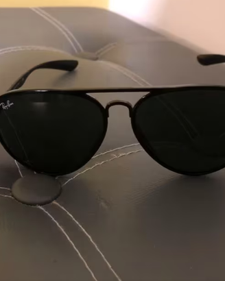 Occhiali da sole rayban liteforce neri