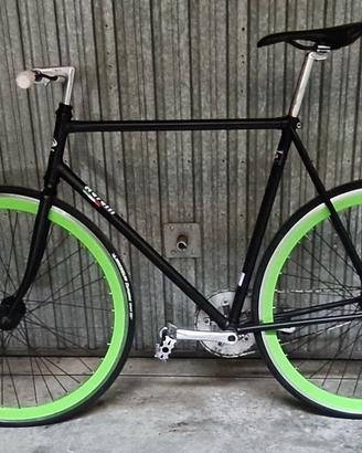 bicicletta a scatto fisso single speed tag xl 58