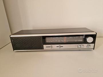 Radio modernariato modello Nordmende Norma