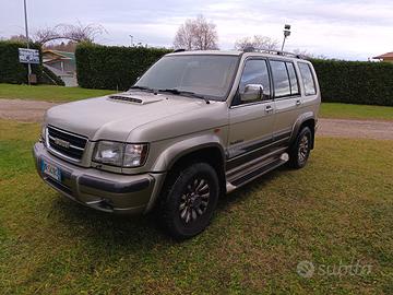 Isuzu trooper 3.0 160 cv