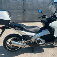 Honda Integra 700
