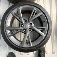 Cerchi originali Audi Gommati 18