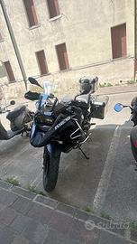 gs 1200 adv gomme appena sostitute(km200)