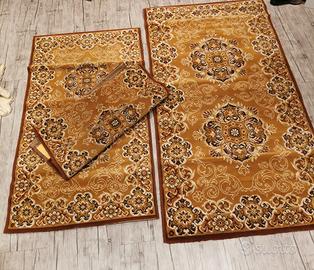 Tappeto grande più 2 piccoli 