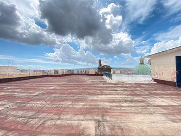 PIAZZA ANNUNZIATA; 220MQ+LASTICO+Box Doppio MAV343